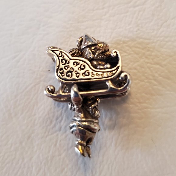 Ohm Beads Jewelry - OHM Beads - Sugar Sleigh Ride 2.0 - Bead of the Month